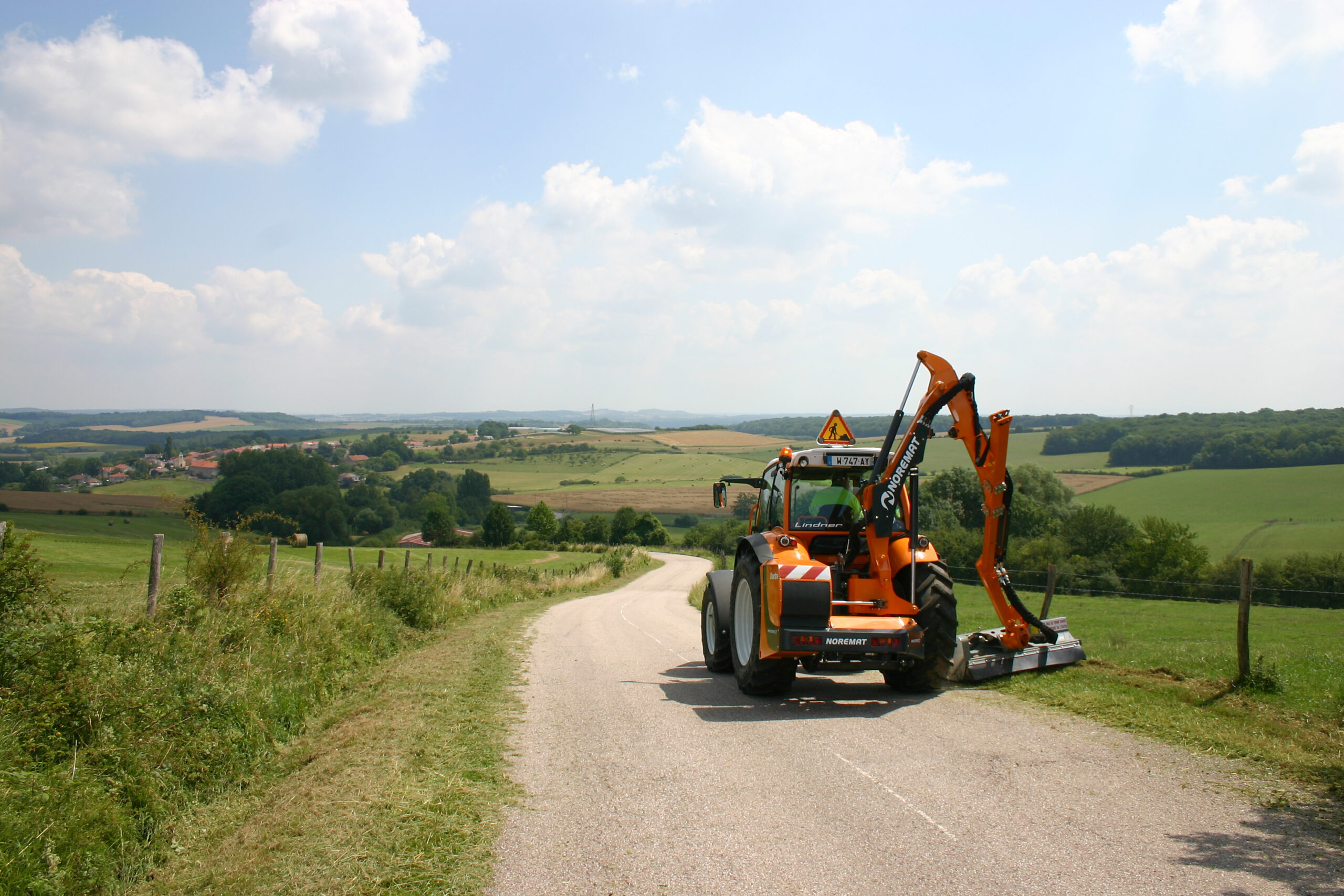 Ensembles tracteurs équipés de bras entre 5 et 6 m – Image 2