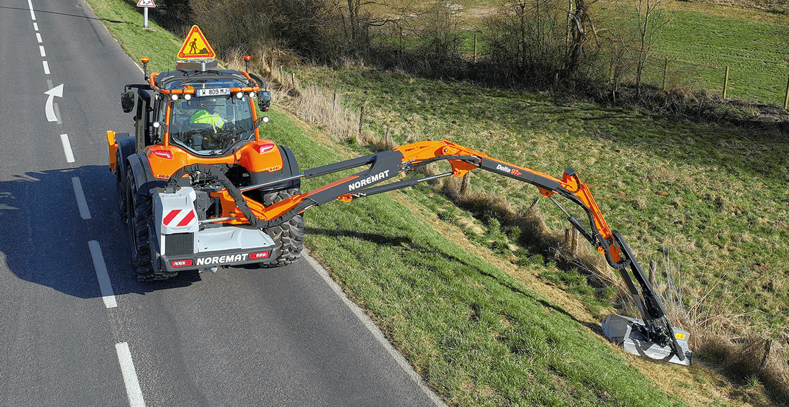 Ensemble tracteurs équipés de bras de + 8m – Image 2